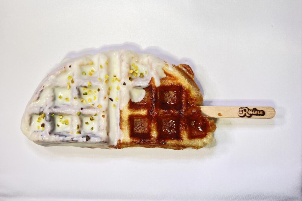 ピスタチオクロッフルの画像